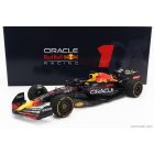 Minichamps RED BULL F1 RB18 TEAM ORACLE RED BULL RACING N 1 WORLD CHAMPION WINNER ZANDVOORT DUTCH GP 2022 WITH FLAG AND FIGURE MAX VERSTAPPEN