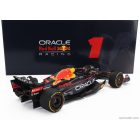 Minichamps RED BULL F1 RB18 TEAM ORACLE RED BULL RACING N 1 WORLD CHAMPION WINNER ZANDVOORT DUTCH GP 2022 WITH FLAG AND FIGURE MAX VERSTAPPEN