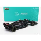 Burago MERCEDES GP F1 W14 TEAM MERCEDES-AMG PETRONAS FORMULA ONE N 44 SEASON 2023 LEWIS HAMILTON - WITH PILOT AND SHOWCASE