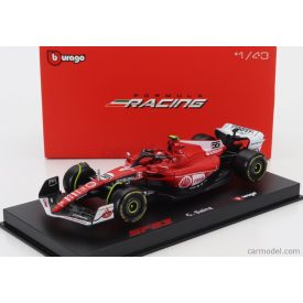   Burago FERRARI F1 SF-23 TEAM SCUDERIA FERRARI N 55 LAS VEGAS USA GP 2023 CARLOS SAINZ - WITH PILOT AND SHOWCASE