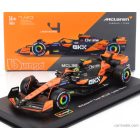 Burago McLAREN F1 MCL38 TEAM MCLAREN N 4 SEASON 2024 LANDO NORRIS - WITH PILOT AND SHOWCASE