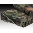 Revell - Leopard 2A6/A6M harcjármű makett