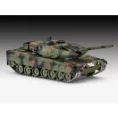 Revell - Leopard 2A6/A6M harcjármű makett