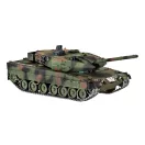 Revell - Leopard 2A6/A6M harcjármű makett