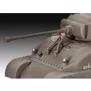 Revell - Sherman M4A1 harcjármű makett