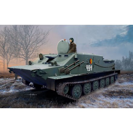 Revell BTR-50PK makett