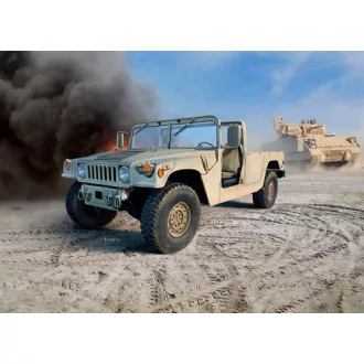 Revell HMMWV M1097 A2 makett