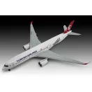 Revell - Airbus A350-900 Turkish Airlines repülő makett