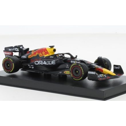 Burago Red Bull RB18, No.1, Oracle Red Bull racing, Red Bull, formula 1, with figure, M.Verstappen, 2022