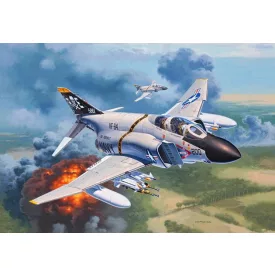 Revell F-4J Phantom II makett