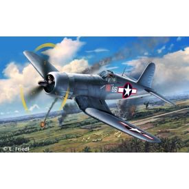 Revell Vought F4U-1A Corsair makett