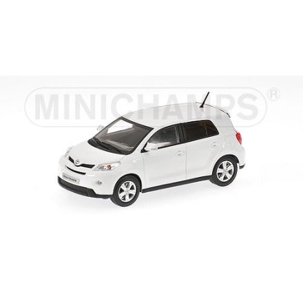 Minichamps TOYOTA URBAN CRUISER - 2009 - WHITE