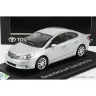 Minichamps Toyota AVENSIS 2009