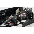 Minichamps SAUBER F1 C32 TEAM FERRARI N 12 RACE VERSION 2013 E.GUTIERREZ