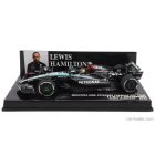 Minichamps MERCEDES F1 W15 EQ PERFORMANCE TEAM AMG PETRONAS MOTORSPORT N 44 SEASON 2024 LEWIS HAMILTON