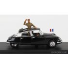 RIO MODELS CITROEN DS19 CABRIOLET WITH GENERAL DE GAULLE AND DRIVER FIGURE 1960