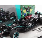 MINICHAMPS - MERCEDES GP - F1 W12 MERCEDES M12 EQ POWER+ TEAM AMG PETRONAS MOTORSPORT FORMULA ONE N 44 WINNER BRAZILIAN GP (WITH FLAG) 2021 LEWIS HAMILTON