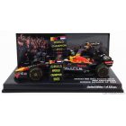Minichamps RED BULL F1 RB18 TEAM ORACLE RED BULL RACING N 1 WINNER JAPAN GP WITH PIT BOARD WORLD CHAMPION 2022 MAX VERSTAPPEN