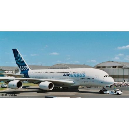 Revell Airbus A380 Design New livery makett