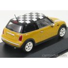 Minichamps MINI ONE 2001 WITH CHEQUERED ROOF FLAG