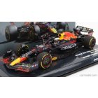 Minichamps RED BULL F1 RB18 TEAM ORACLE RED BULL RACING N 1 WORLD CHAMPION WINNER AZERBAIJAN GP 2022 MAX VERSTAPPEN