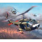 Revell Bell UH-1H Gunship makett