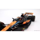 Minichamps McLAREN F1 MCL60 TEAM McLAREN N 81 8th MELBOURNE AUSTRALIAN GP WITH PIT-BOARD 2023 OSCAR PIASTRI