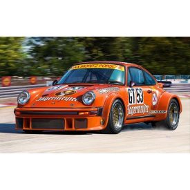 Revell Porsche 934 RSR Jägermeister makett