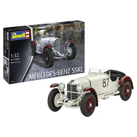 Revell Mercedes-Benz SSKL makett