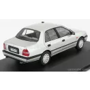 EDICOLA NISSAN SUNNY 1991 - CON VETRINA - WITH SHOWCASE