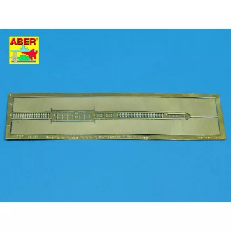   Aber Covering to Model Plastic Fenders for Pz.Kpfw.III Sturmgeschütz III