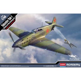   Academy Yakovlev Yak-1 "Battle of Stalingrad" makett