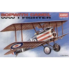 Academy Sopwith Camel makett
