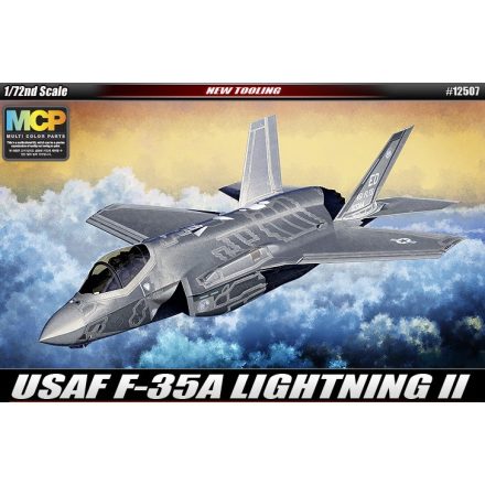 Academy F-35A Lightning II USAF makett