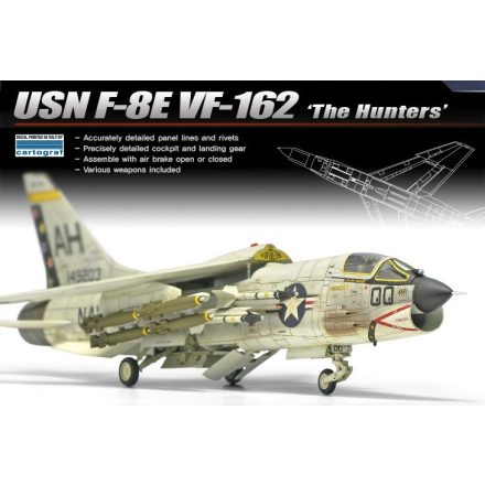 Academy Vought F-8E Crusader VF-162 "The Hunters" makett