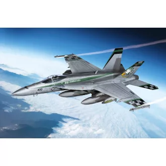 Academy McDonnell-Douglas F/A-18E Hornet Chippy Ho makett