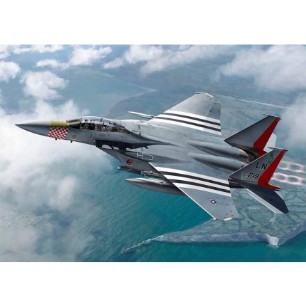 Academy McDonnell-Douglas F-15E Strike Eagle makett
