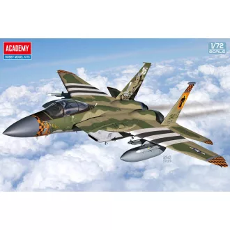   Academy F-15C Eagle “Medal of Honor 75th Anniversary Paint” makett