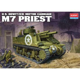 Academy M7 Priest 105mm Howitzer Motor Carriage makett