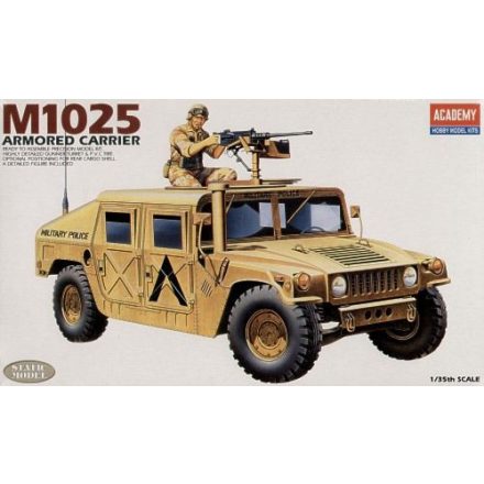 Academy M1025 Hummer Utility makett