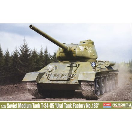 Academy No.183 Factory Late Production T-34/85 makett
