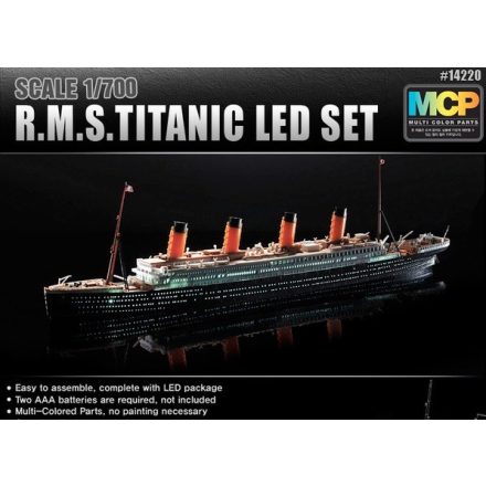 Academy R.M.S. Titanic + LED set makett