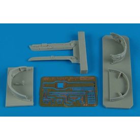   Aires Mikoyan MiG-23MF/Mikoyan MiG-23ML flogger canopy frame with blind (Trumpeter)