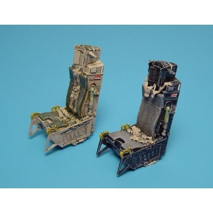 Aires ACES II ejection seats x 2 type B. Suitable for McDonnell F-15A, F-15C, F-15E, Fairchild A-10A, Lockheed F-117A, Boeing F-22A Raptor etc (Hasegawa)