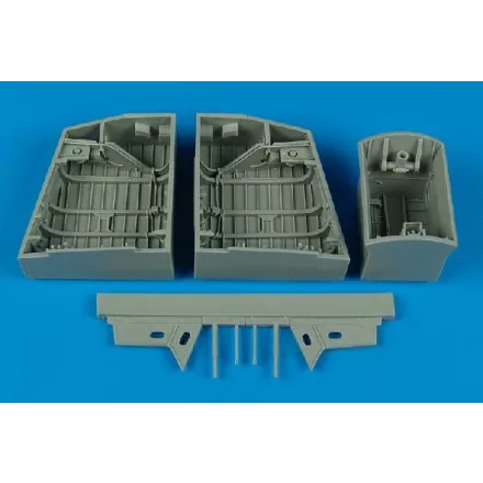 Aires BAC/EE Canberra wheel bays (Airfix)