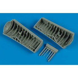   Aires Curtiss SB2C-1C Helldiver wheel bay (Accurate Miniatures, Revell)