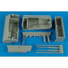 Aires Sukhoi Su-24M Fencer wheel bay (Trumpeter)