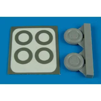 Aires P-40 wheels & paint masks (type B) kerék készlet