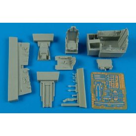   Aires North-American F-100D Super Sabre cockpit set (Trumpeter)