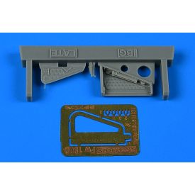 Aires Fw 190D inspection panel - late (IBG)